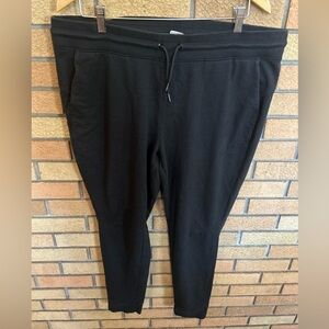 All in Motion Black Drawstring Waisted Slim Leg Sweatpants Women’s Size XXL